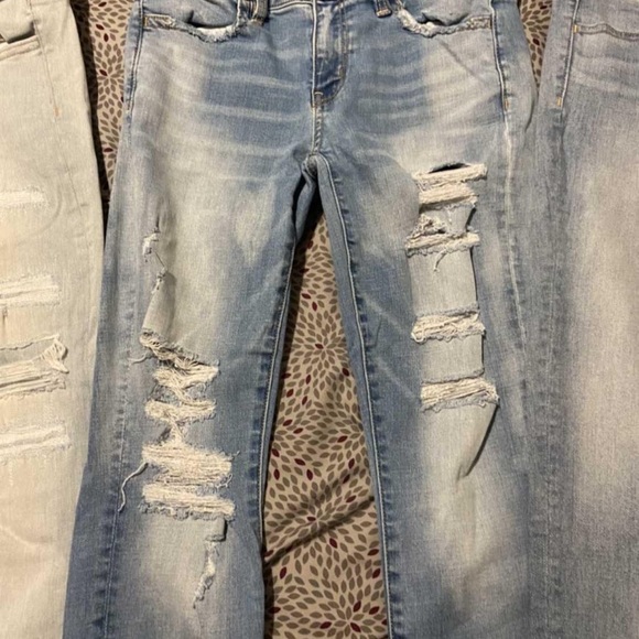 3 Perfect Condition American Eagle Jeans - Picture 3 of 5